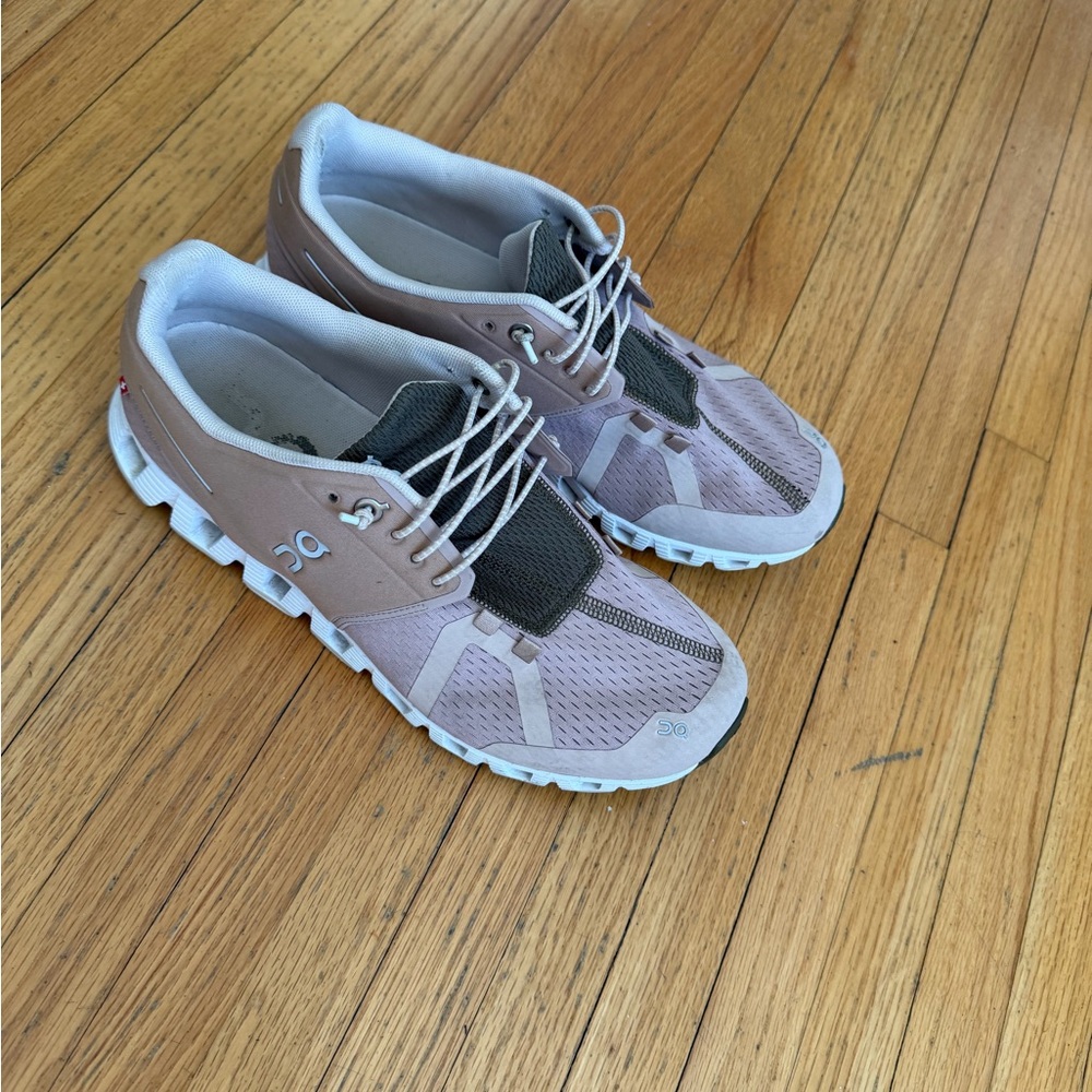 On Running Women's Sneakers in Pink and White